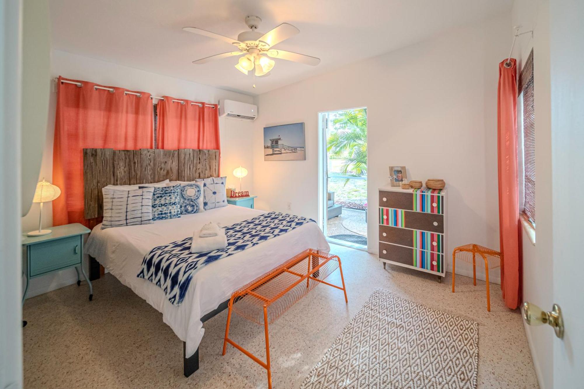 Fantastic Island House 1 Mile To The Beach With Heated Pool Сарасота Екстериор снимка